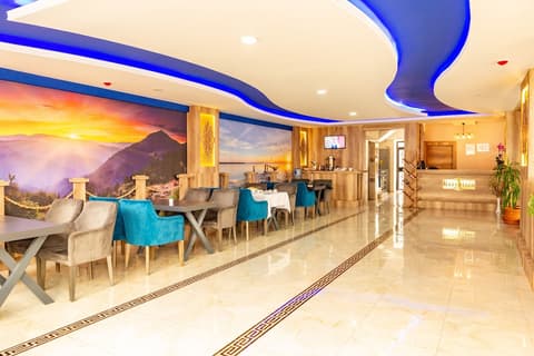 Linda Expo Palace, Lobby