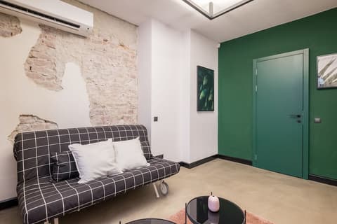 R34 Boutique Hotel, Living area