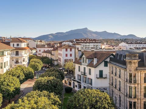 MADISON Saint Jean de Luz - Handwritten Collection, Room