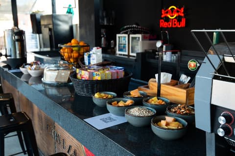 Mayan Monkey Los Cabos | Social Hotel, Breakfast meal