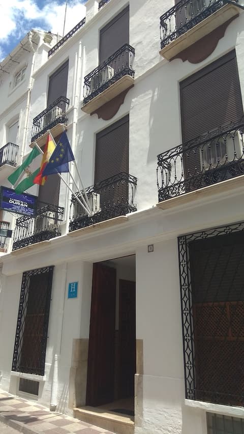 Hostal Durán, Front of property