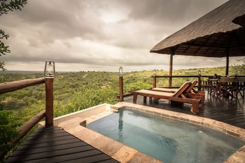 Parsons Hilltop Safari Camp, Exterior