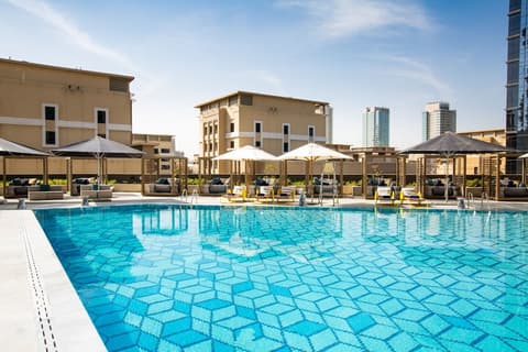 Zabeel House by Jumeirah, The Greens, Outdoor pool