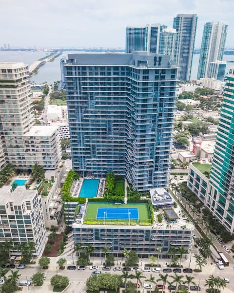Hyde Suites Midtown Miami, Tennis court