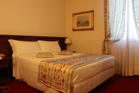 Meditur Hotel Bologna, Room