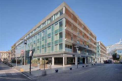 NH Savona Darsena, Exterior