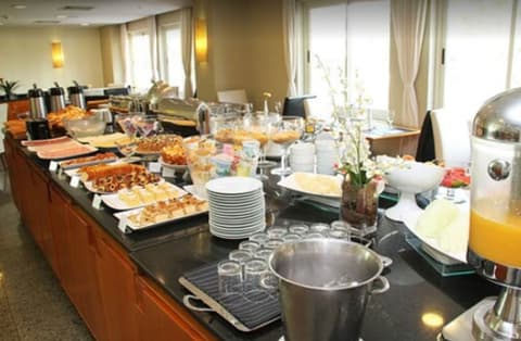 Plaza Rio Residences - Barra First, Food and drink