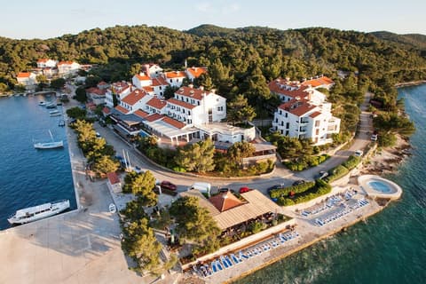 Hotel Odisej, Beach