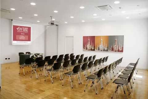 Euro Hotel Residence, Meeting facility