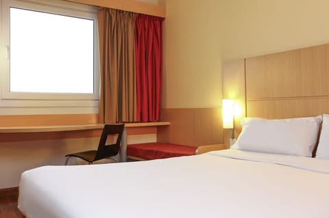 ibis Ciboure St Jean De Luz Hotel, Room