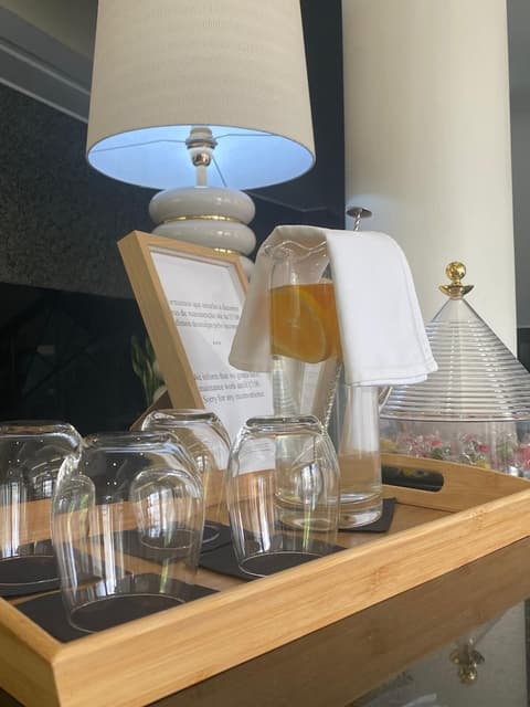 Hotel Toural, Reception