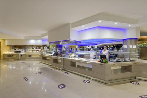 Acacia Resort, Breakfast meal