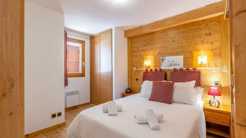 Madame Vacances- Résidence Les Jardins de la Vanoise, Room