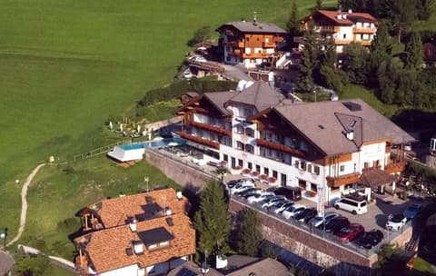 Hotel Interski, Aerial view