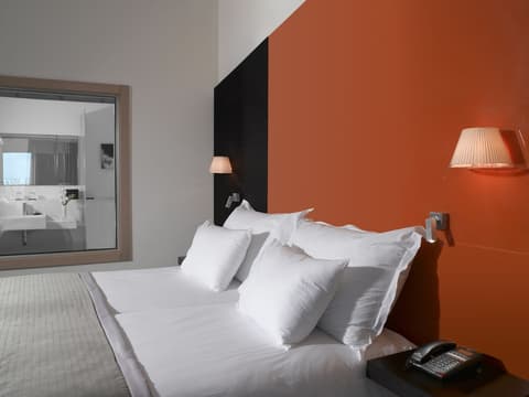Crowne Plaza Tel Aviv City Center by IHG, Room
