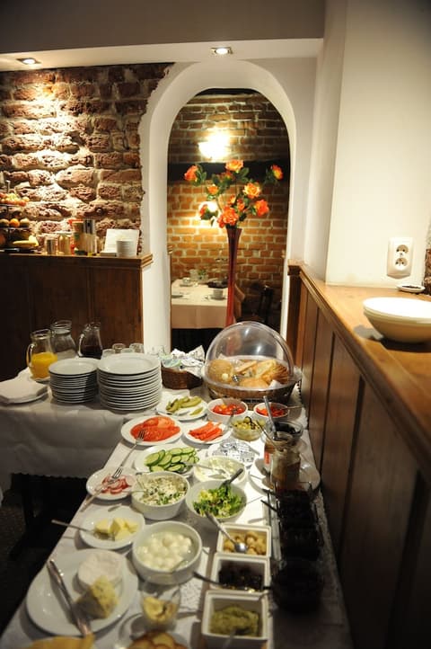 Dom Casimi, Interior