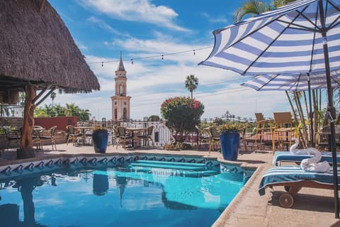 Hotel Posada del Hidalgo by Balderrama Hotel Collection, Rooftop pool