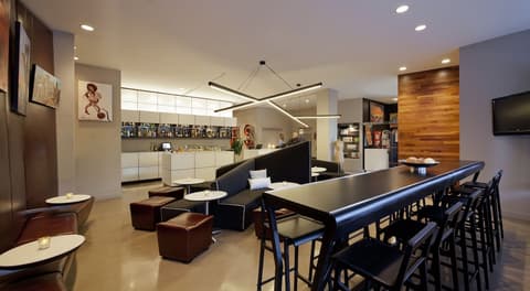 NU Hotel Brooklyn, Breakfast area