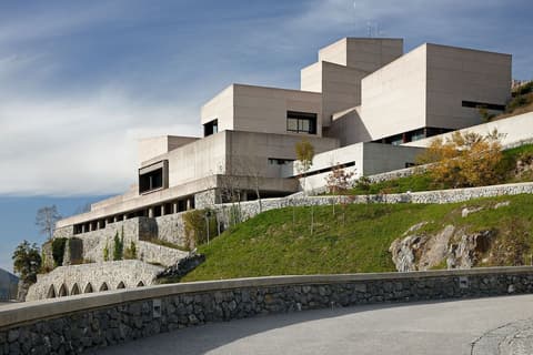 IRAIPE SANTUARIO DE ARANTZAZU HOTEL, Front of property