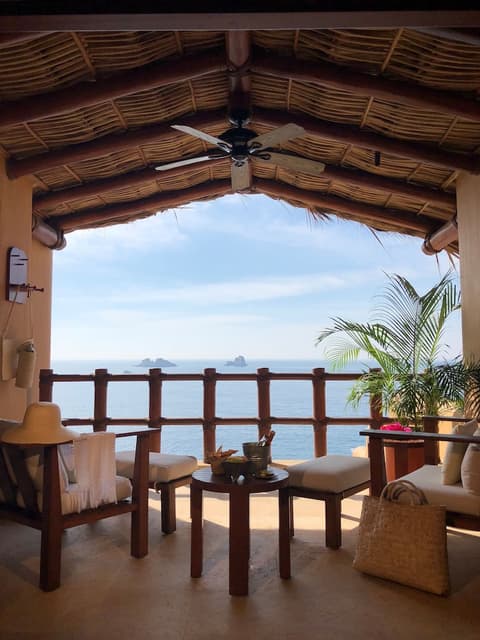 Cala de Mar Resort & Spa Ixtapa, Room