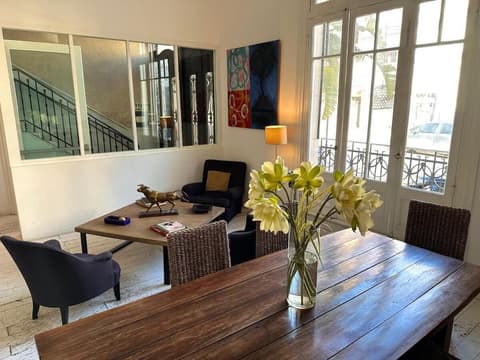 Hotel Costa Rica, Interior entrance