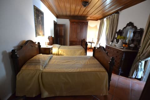 Paço de Calheiros, Room
