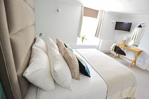 Greenbank Hotel, Room