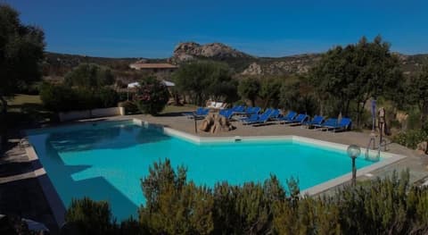Hotel Micalosu, Outdoor pool