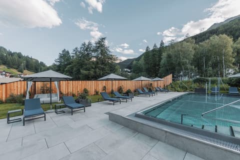 THE SECRET Sölden, Outdoor pool