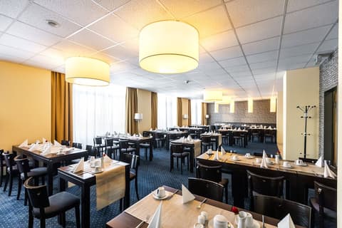 Hotel Royal International, Restaurant