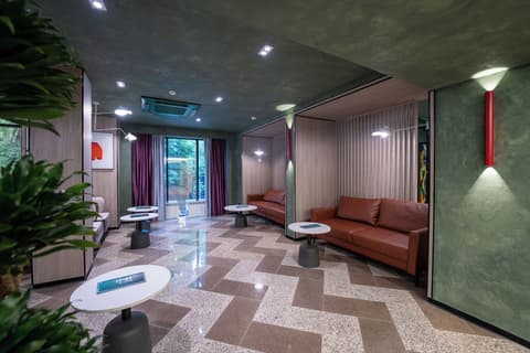 Hotel Kazzhol Almaty, Lobby