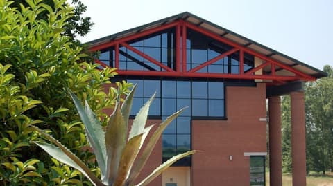 Cremona Palace Hotel, Front of property