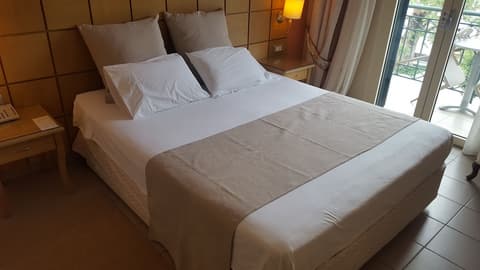 Ionian Plaza Hotel & Spa, Room