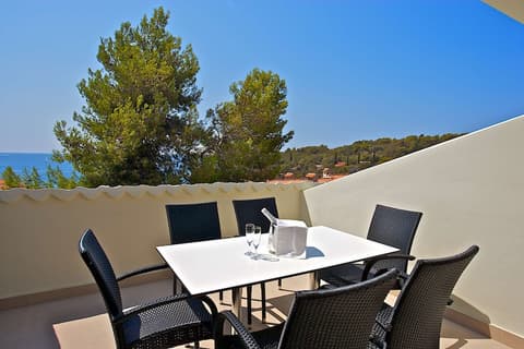 Park Plaza Verudela Pula, Room