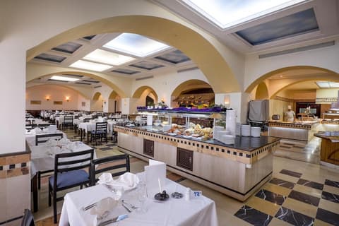 Medina Solaria & Thalasso, Breakfast area