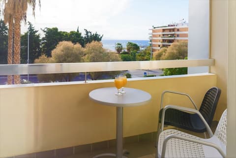 Congo Palace Hotel, Balcony