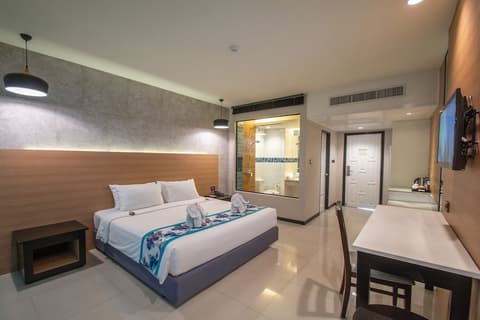 Peach Hill Resort, Room