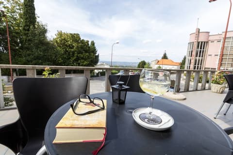 Hotel Eurosol Gouveia, Bar (on property)