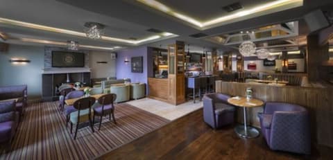 Westville Hotel, Bar (on property)