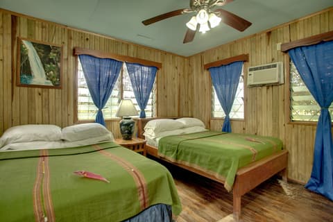Midas Belize, Room
