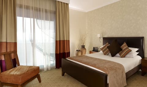 Staybridge Suites Cairo Citystars by IHG, Room