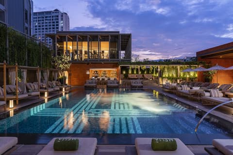 Melia Chiang Mai, Pool