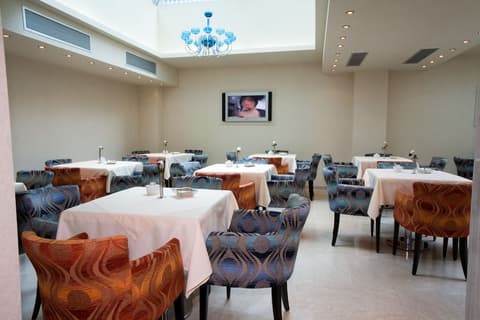 Olympic Star, Breakfast area