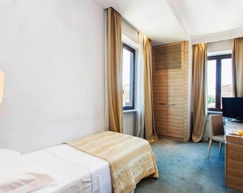 Phi Hotel Garden Area Roma Eur, Room