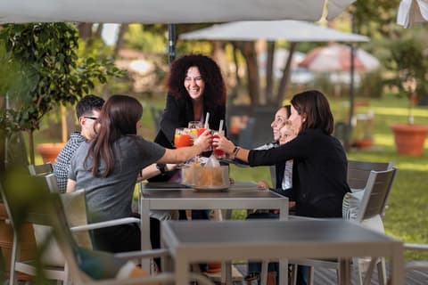 Phi Hotel Garden Area Roma Eur, Food and drink