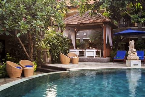 Adhi Jaya Hotel, Outdoor pool