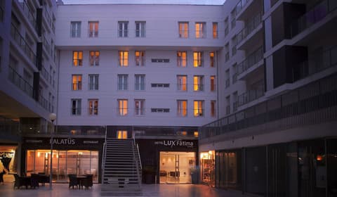 Lux Fatima Hotel, Front of property - evening/night