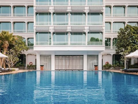 The Robertson House by The Crest Collection, Outdoor pool