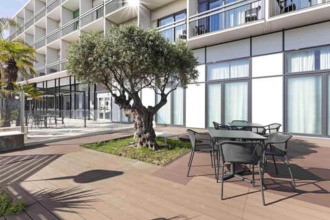 B&B Hotel Savona, Exterior