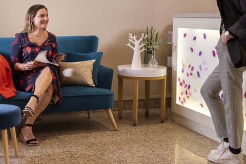 Hotel L'Interlude, Reception